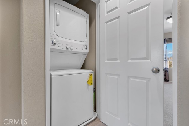 Detail Gallery Image 22 of 38 For 14665 Sherman Way, Van Nuys,  CA 91405 - 3 Beds | 3 Baths