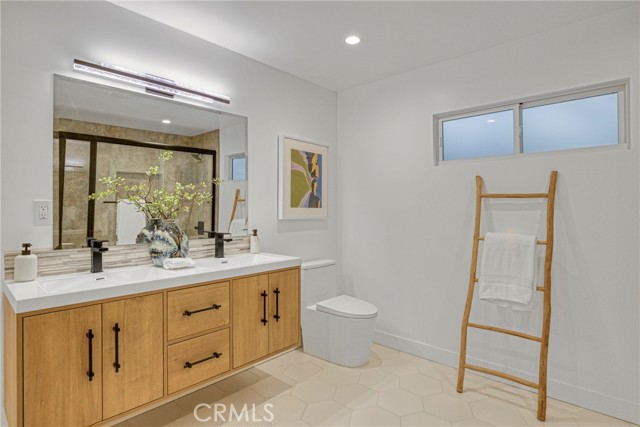 Detail Gallery Image 28 of 35 For 22824 Sparrowdell, Calabasas,  CA 91302 - 4 Beds | 3 Baths