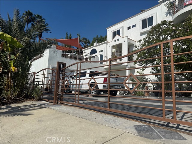 1994 Stanley Avenue, Signal Hill CA: https://media.crmls.org/medias/970ba4be-c7ab-469e-950d-69ff5e74491c.jpg