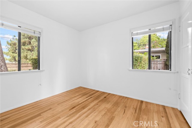 Detail Gallery Image 10 of 25 For 673 N Rosemary Ln, Burbank,  CA 91505 - 2 Beds | 1 Baths