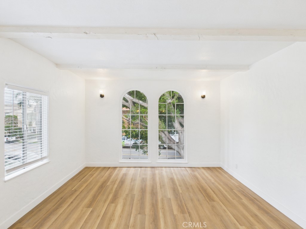 1533 E 3rd Street #1535