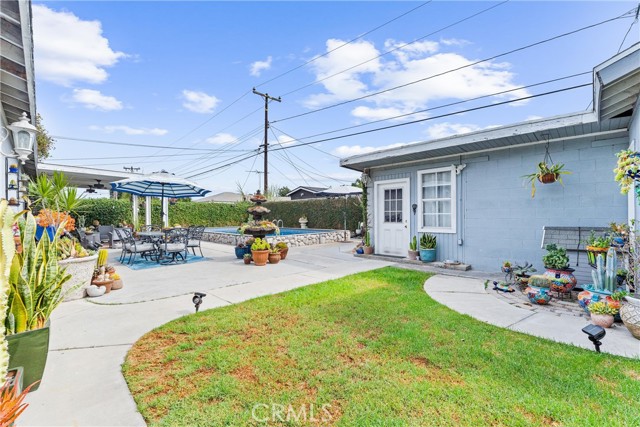 Detail Gallery Image 34 of 40 For 9488 Foster Rd., Bellflower,  CA 90706 - 3 Beds | 2 Baths