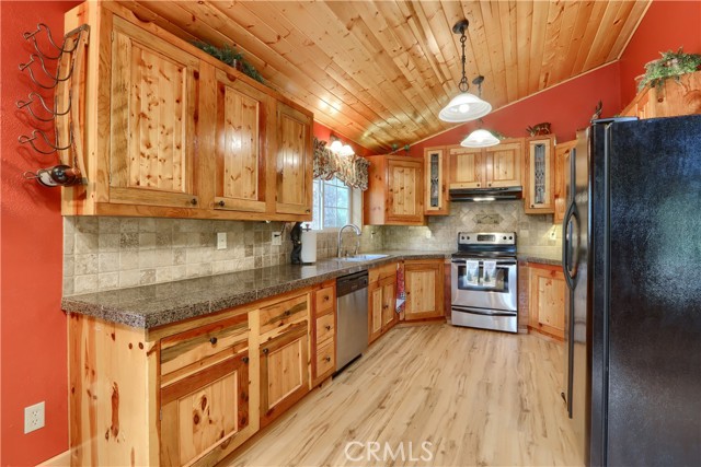 Detail Gallery Image 11 of 69 For 7072 Cranes Nest Rd, Mariposa,  CA 95338 - 1 Beds | 1 Baths