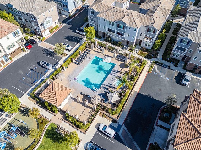 Detail Gallery Image 41 of 45 For 18315 Iris Ln, Yorba Linda,  CA 92886 - 2 Beds | 2/1 Baths