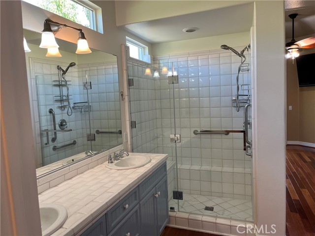 25054 Fawnskin Drive, Temescal Valley CA: https://media.crmls.org/medias/970e520b-0dd5-4147-8bac-a1a3b4de3d9d.jpg