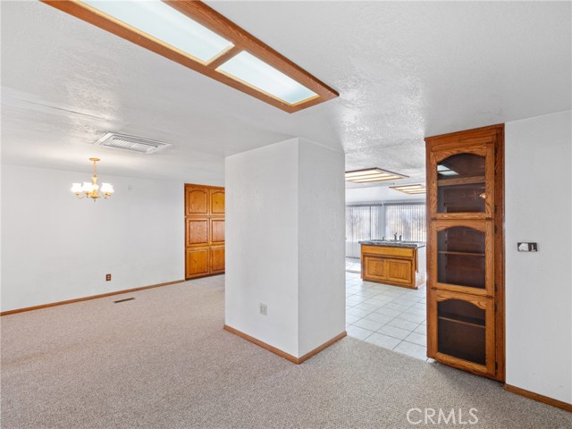 Detail Gallery Image 9 of 35 For 29595 Cove, Lucerne Valley,  CA 92356 - 3 Beds | 2 Baths