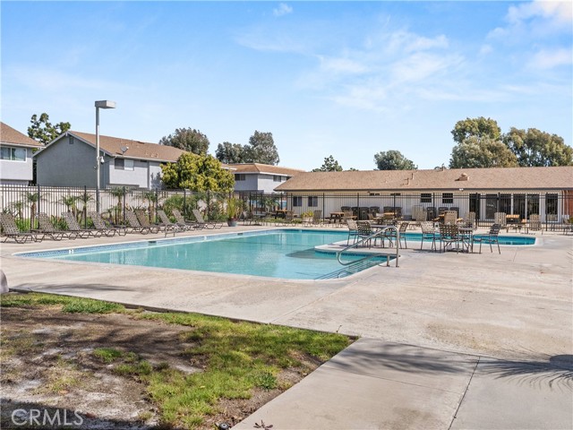 Detail Gallery Image 42 of 46 For 19905 Keswick, Huntington Beach,  CA 92646 - 3 Beds | 2/1 Baths