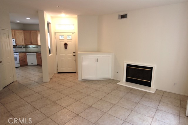 Detail Gallery Image 15 of 55 For 145 Islington, Irvine,  CA 92620 - 3 Beds | 2/1 Baths