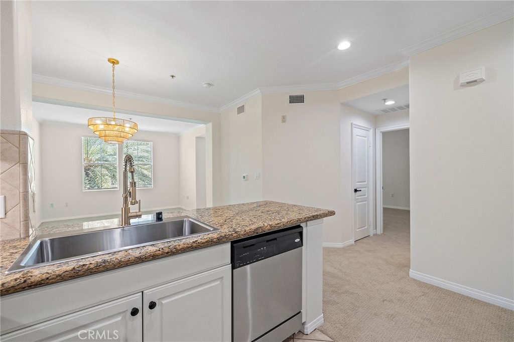 970f68fc B76f 45ed 8f6c A8538e708628