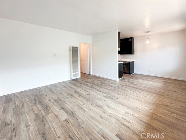 Detail Gallery Image 2 of 18 For 1944 S Marvin Ave #4,  Los Angeles,  CA 90016 - 2 Beds | 1 Baths