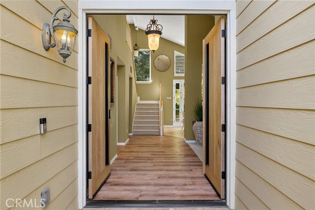 Detail Gallery Image 5 of 44 For 24587 Lola, Newhall,  CA 91321 - 5 Beds | 3 Baths