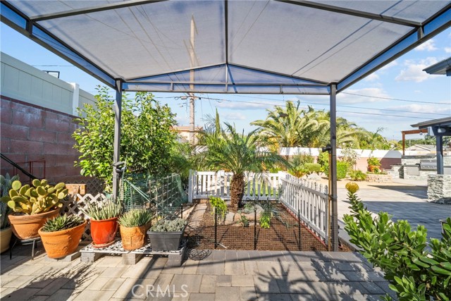 Detail Gallery Image 36 of 38 For 10111 Elkwood, Sun Valley,  CA 91352 - 3 Beds | 1 Baths