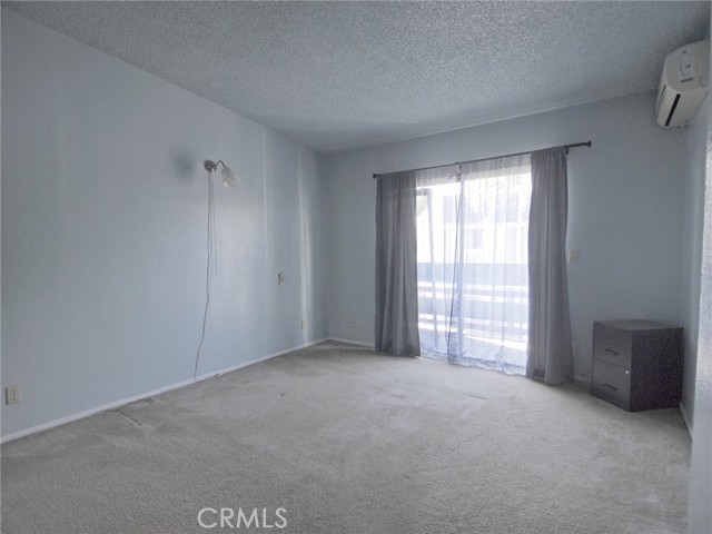 601 S Newhope Street, Santa Ana CA: https://media.crmls.org/medias/97112076-d558-4187-9531-0b86f78ed30c.jpg