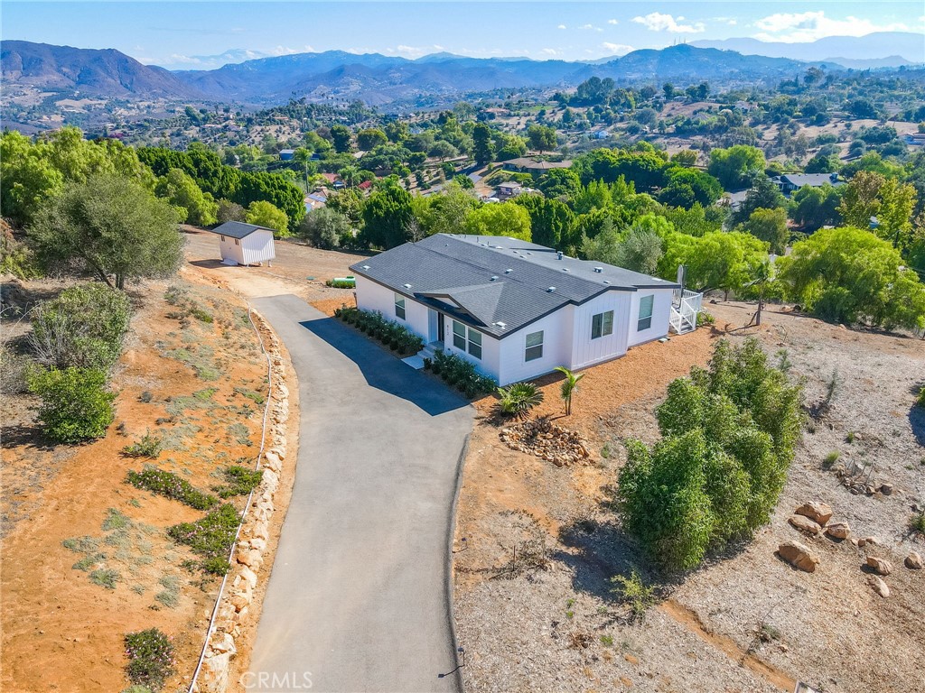 97116D10 Bd54 4Ffe Adae 32F605D9Ee71 812 Quail Hill, Fallbrook, Ca 92028 &Lt;Span Style='BackgroundColor:transparent;Padding:0Px;'&Gt; &Lt;Small&Gt; &Lt;I&Gt; &Lt;/I&Gt; &Lt;/Small&Gt;&Lt;/Span&Gt;
