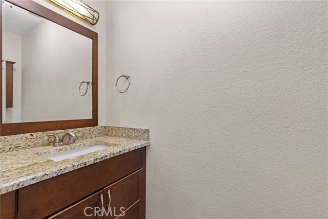 Detail Gallery Image 16 of 52 For 43750 Corte Amaya, Temecula,  CA 92592 - 4 Beds | 2/1 Baths