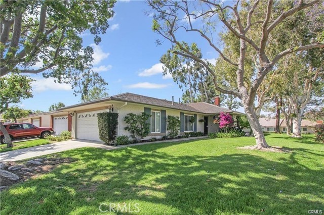 Detail Gallery Image 1 of 19 For 5201 Thorn Tree Ln, Irvine,  CA 92612 - 3 Beds | 2 Baths