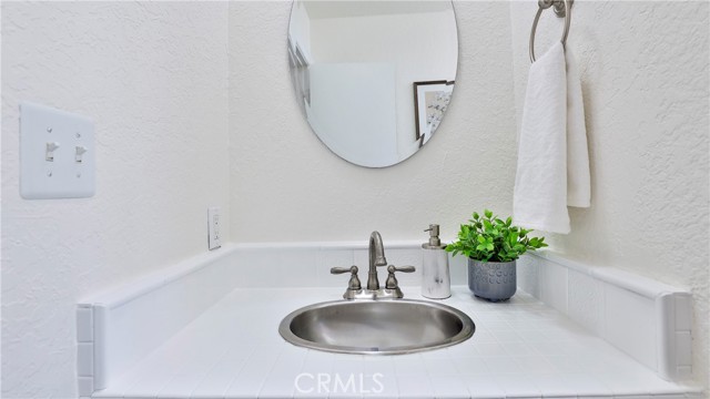 2607 Nelson Ave, Redondo Beach, California 90278, 2 Bedrooms Bedrooms, ,1 BathroomBathrooms,Residential,Sold,Nelson Ave,OC22046640