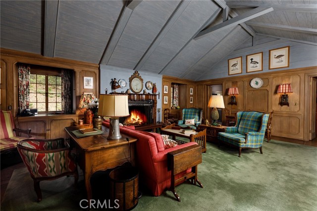 Detail Gallery Image 10 of 75 For 28641 North Shore Rd, Lake Arrowhead,  CA 92352 - 14 Beds | 11/1 Baths