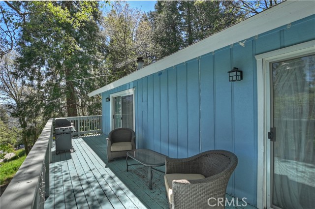 Detail Gallery Image 2 of 37 For 22365 Pine Dr, Cedarpines Park,  CA 92322 - 4 Beds | 2 Baths