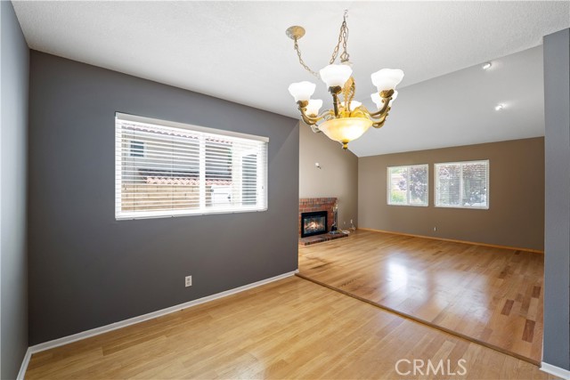 6120 Hedgewall Drive, Westlake Village CA: https://media.crmls.org/medias/9713cb67-ae21-4b43-af94-27b3b8023b5c.jpg