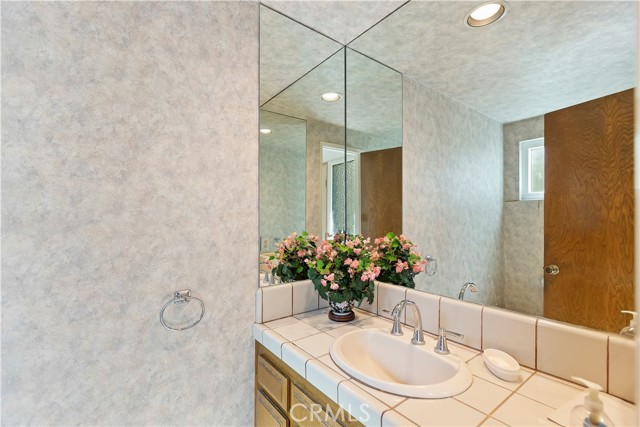 Detail Gallery Image 8 of 40 For 103 Esperanza Avenue #H,  Sierra Madre,  CA 91024 - 3 Beds | 2/1 Baths