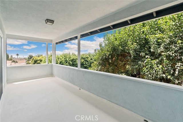 5701 Milton photo 20