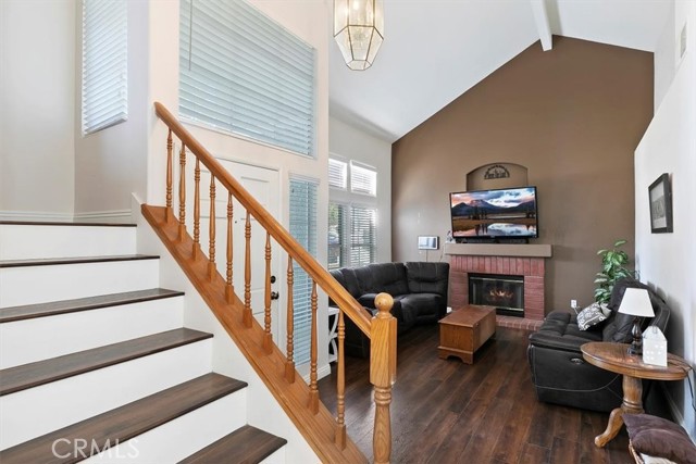 Detail Gallery Image 10 of 49 For 20628 Mesa Oak Dr, Riverside,  CA 92508 - 4 Beds | 3 Baths