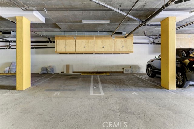 Detail Gallery Image 32 of 32 For 556 E Palm Ave #102,  Burbank,  CA 91501 - 3 Beds | 3 Baths