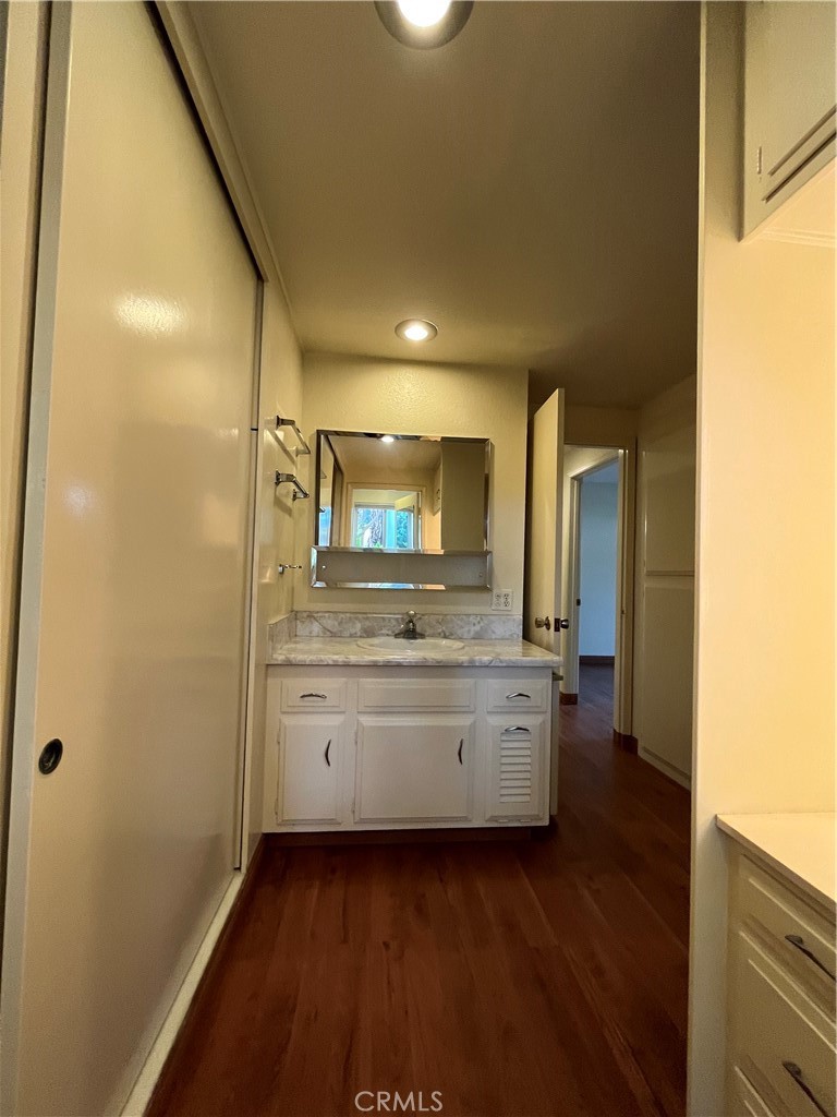 MLS #OC25267280 image #20