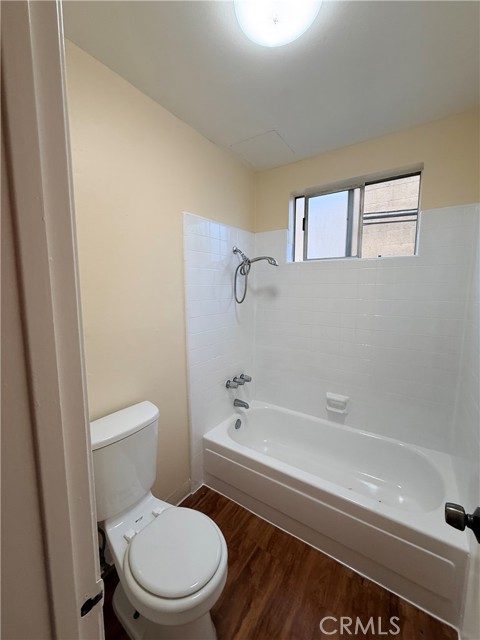 Detail Gallery Image 10 of 12 For 4015 W 137th #110,  Hawthorne,  CA 90250 - 1 Beds | 1 Baths