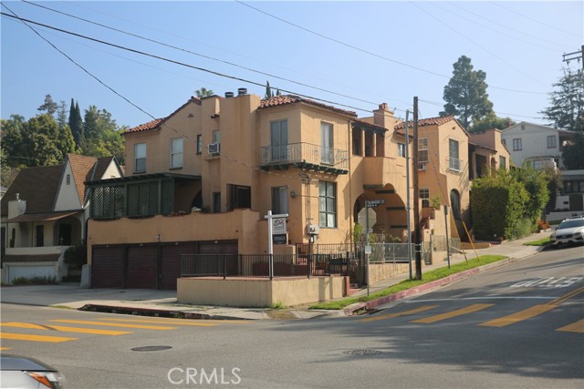 Image 2 for 4253 Franklin Ave, Los Angeles, CA 90027