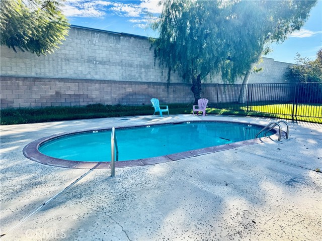 Detail Gallery Image 39 of 42 For 3913 W Hazard #D,  Santa Ana,  CA 92703 - 2 Beds | 1/1 Baths