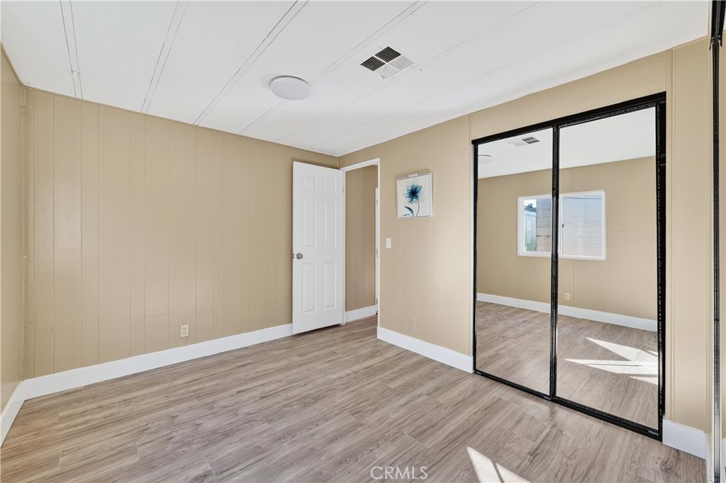 MLS #DW25240713 image #20