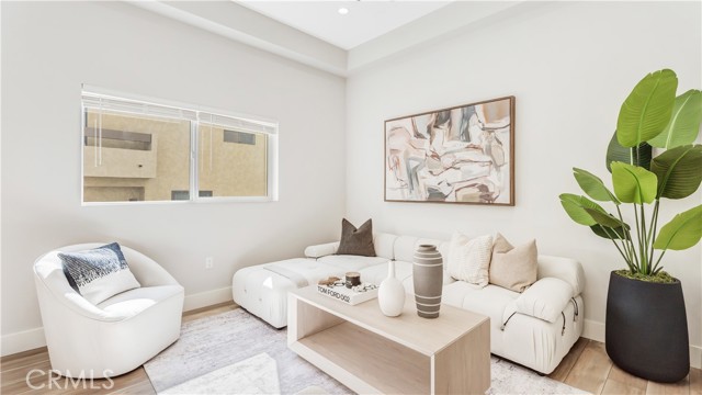 1823 Westholme Ave, Los Angeles CA: https://media.crmls.org/medias/971c835e-4f63-4095-a888-5c3a65d2ced2.jpg