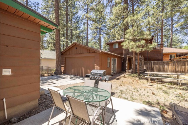 941 Anita Avenue, Big Bear City CA: https://media.crmls.org/medias/971cb1ff-6a06-449e-adae-49ec218f32f9.jpg