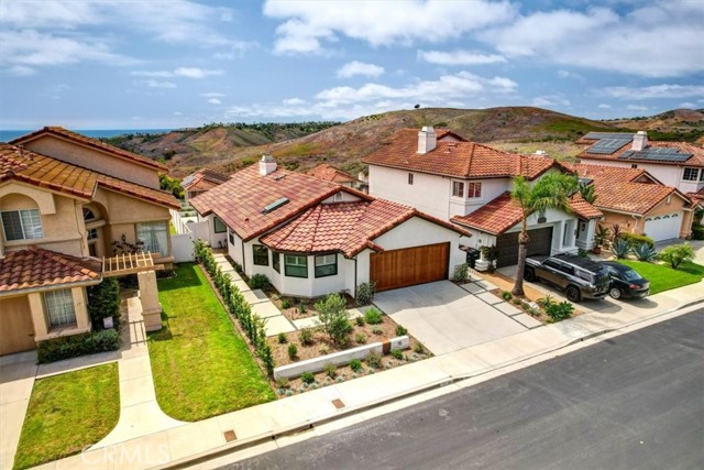 15 Segovia, San Clemente CA: https://media.crmls.org/medias/971cd7c8-314b-4804-8027-f43babdeebf6.jpg