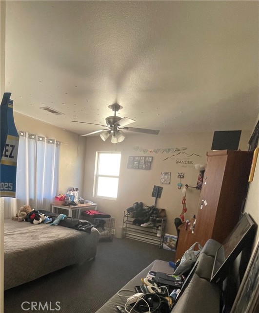 Detail Gallery Image 11 of 21 For 43407 Hampton, Lancaster,  CA 93536 - 4 Beds | 2/1 Baths