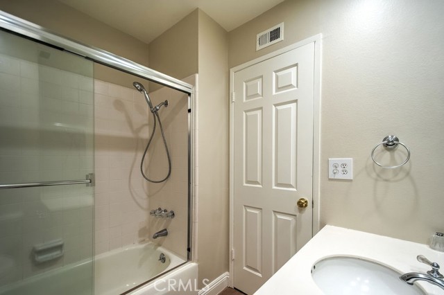 5021 Corkwood Lane, Irvine CA: https://media.crmls.org/medias/971de331-ed88-4950-a8d4-5b9739c0ddb1.jpg