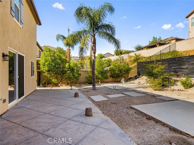 28002 Kenny Lane, Saugus CA: https://media.crmls.org/medias/971eaa5e-f9a6-4bb2-b12c-382d2dcdefa8.jpg