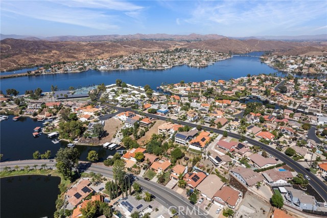 22560 Canyon Lake Drive, Canyon Lake, California 92587, 4 Bedrooms Bedrooms, ,3 BathroomsBathrooms,Residential,For Sale,22560 Canyon Lake Drive,CRCV24196941