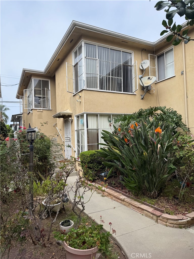 235 Belmont Avenue #6