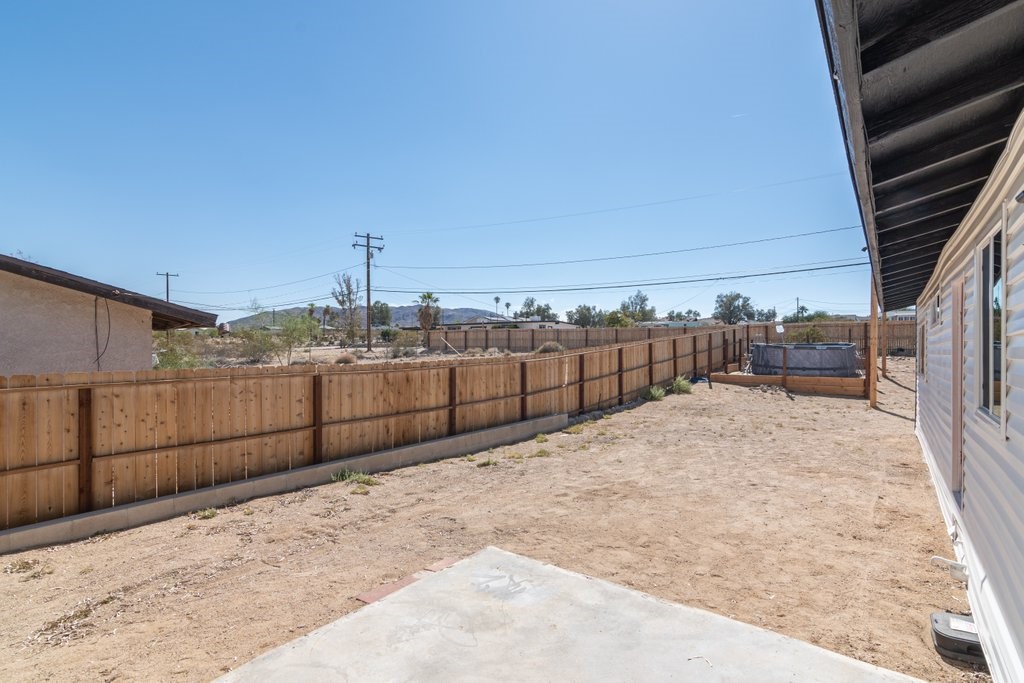 Detail Gallery Image 20 of 21 For 74555 Sunrise Dr, Twentynine Palms,  CA 92277 - 3 Beds | 2 Baths