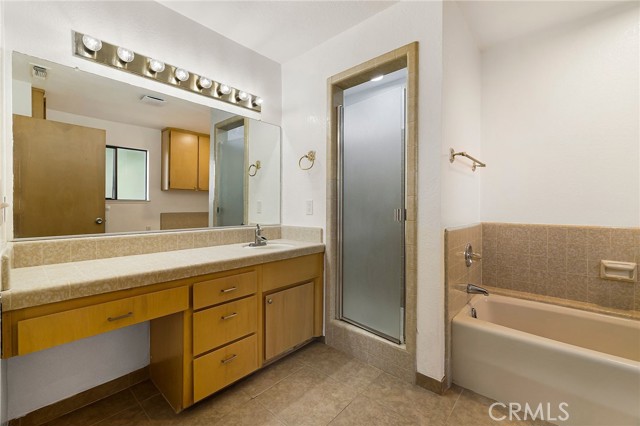 Detail Gallery Image 26 of 64 For 178 E Washington Ave, Chico,  CA 95926 - 3 Beds | 3 Baths