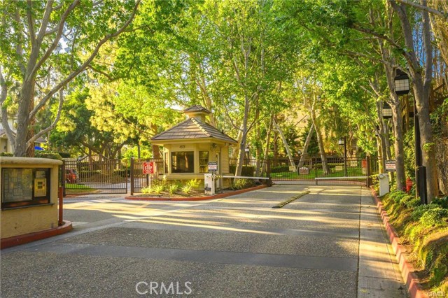 2555 Plaza Del Amo, Torrance CA: https://media.crmls.org/medias/97207de1-987a-4ad3-90c2-cf6aa0894ab9.jpg