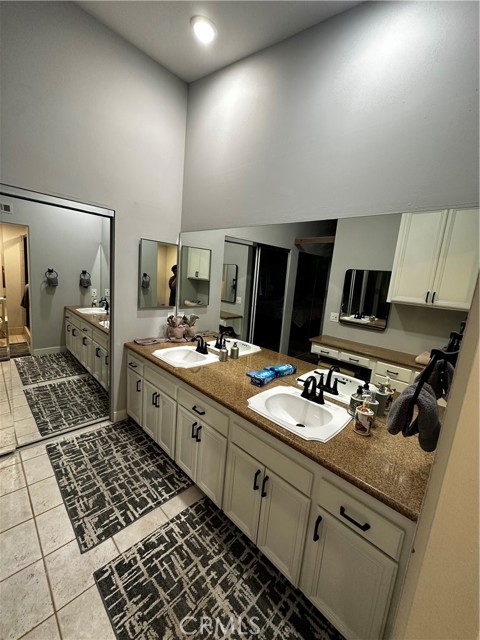 49171 Washington Street, La Quinta CA: https://media.crmls.org/medias/9721e256-15aa-4510-a5ba-9bcb1ddf1abc.jpg