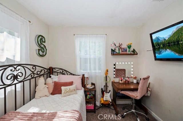 396 Log, Crestline, CA 92325