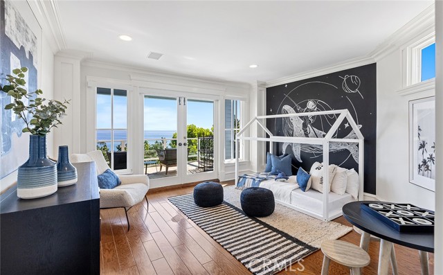 Detail Gallery Image 34 of 48 For 2163 Crestview Dr, Laguna Beach,  CA 92651 - 3 Beds | 2/1 Baths