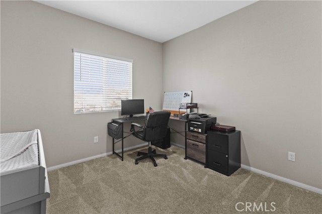 Detail Gallery Image 16 of 33 For 29109 Soraya, Lake Elsinore,  CA 92530 - 4 Beds | 3 Baths