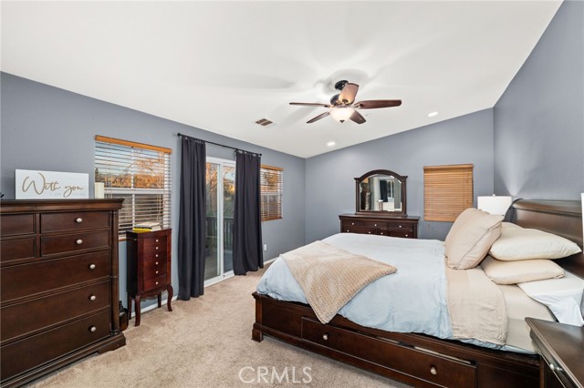 Detail Gallery Image 22 of 52 For 16422 Empire Lakes Ct, Fontana,  CA 92336 - 4 Beds | 2/1 Baths