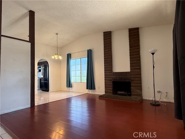 Detail Gallery Image 7 of 25 For 23850 Suncrest, Moreno Valley,  CA 92553 - 4 Beds | 2 Baths